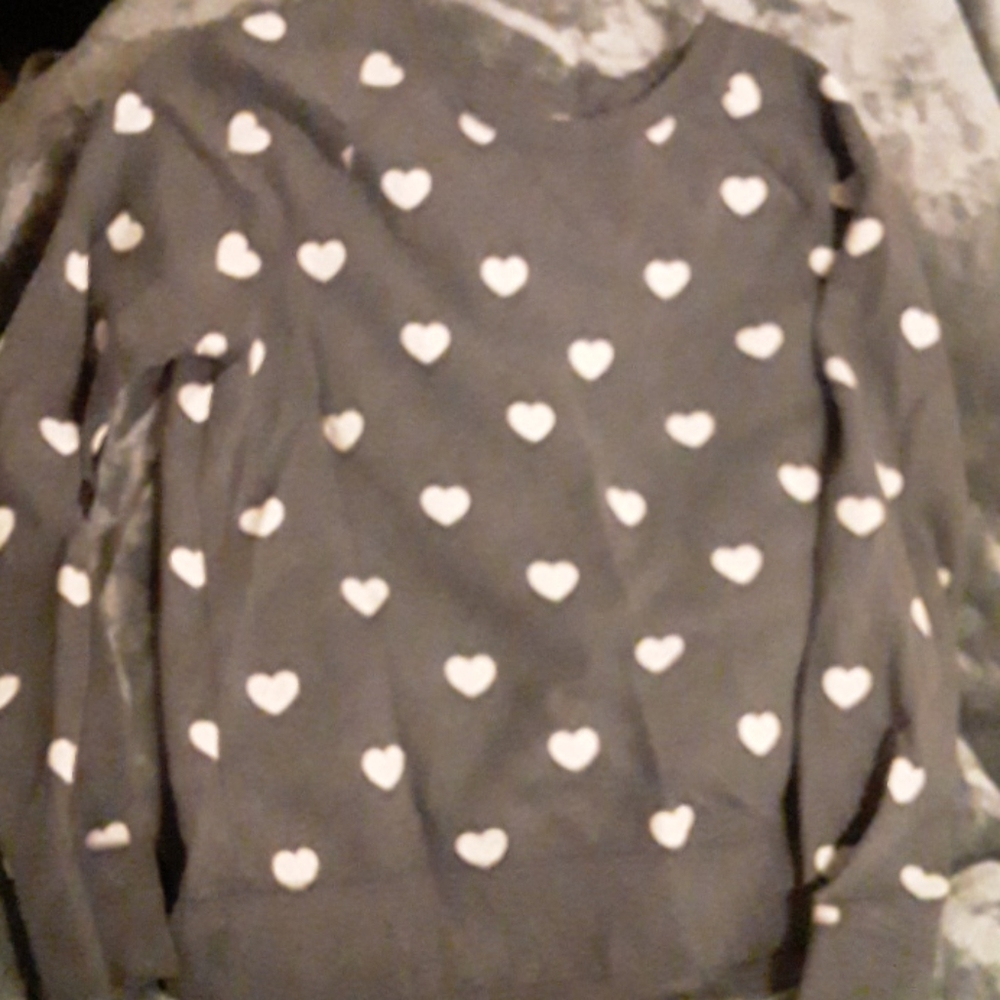 Heart print sweatshirt